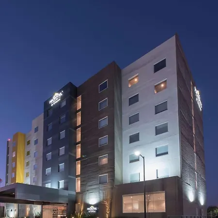 Microtel Inn & Suites By Wyndham Guadalajara Sur